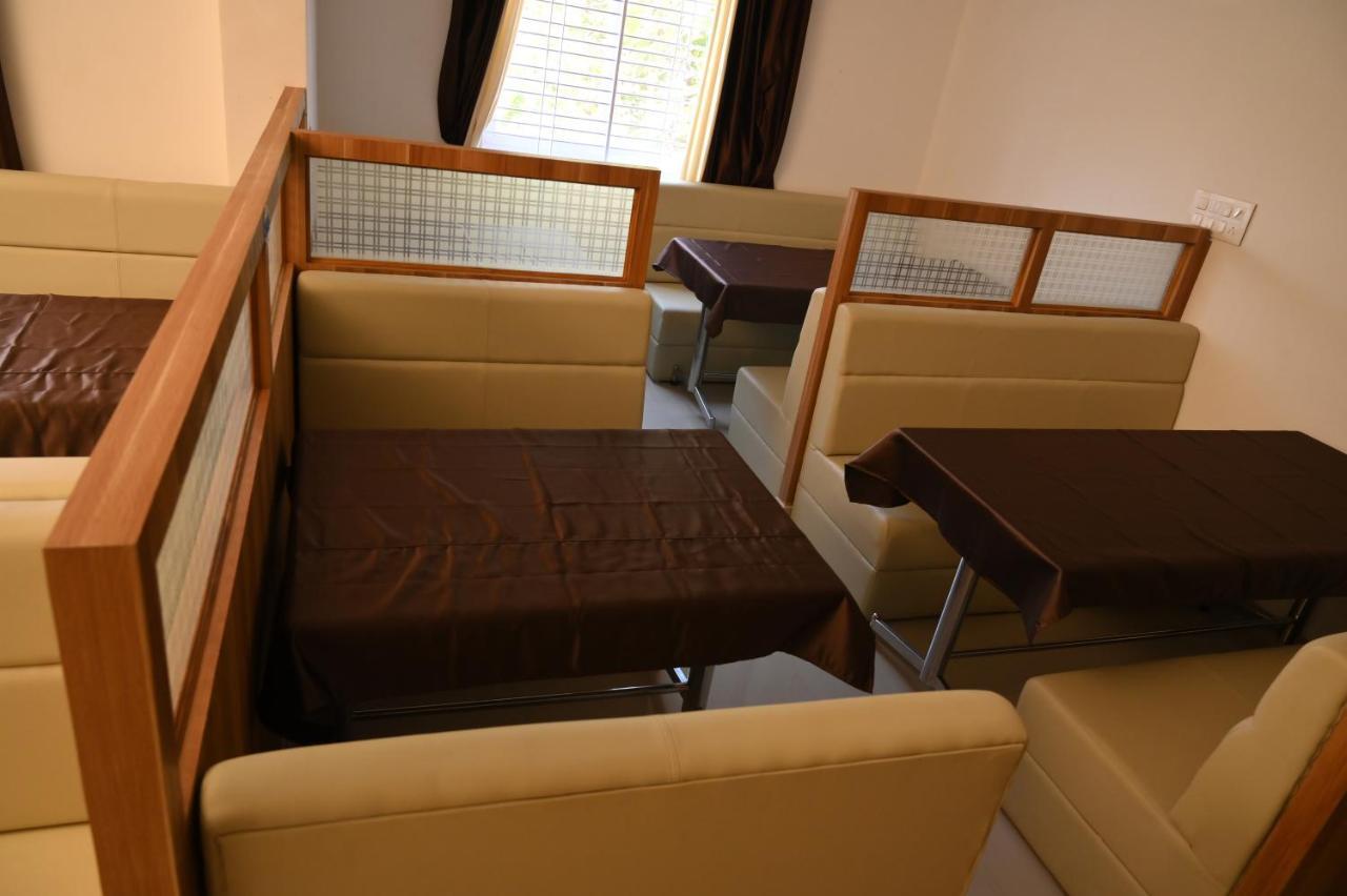 Hotel Blue Rays Bainduru Luaran gambar
