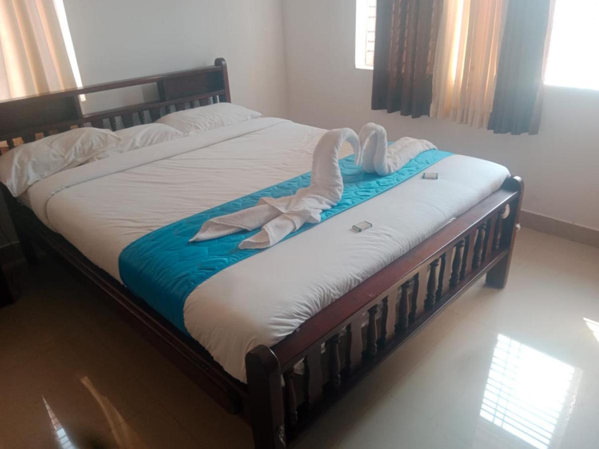 Hotel Blue Rays Bainduru Luaran gambar