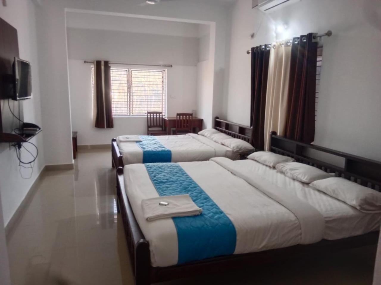 Hotel Blue Rays Bainduru Luaran gambar