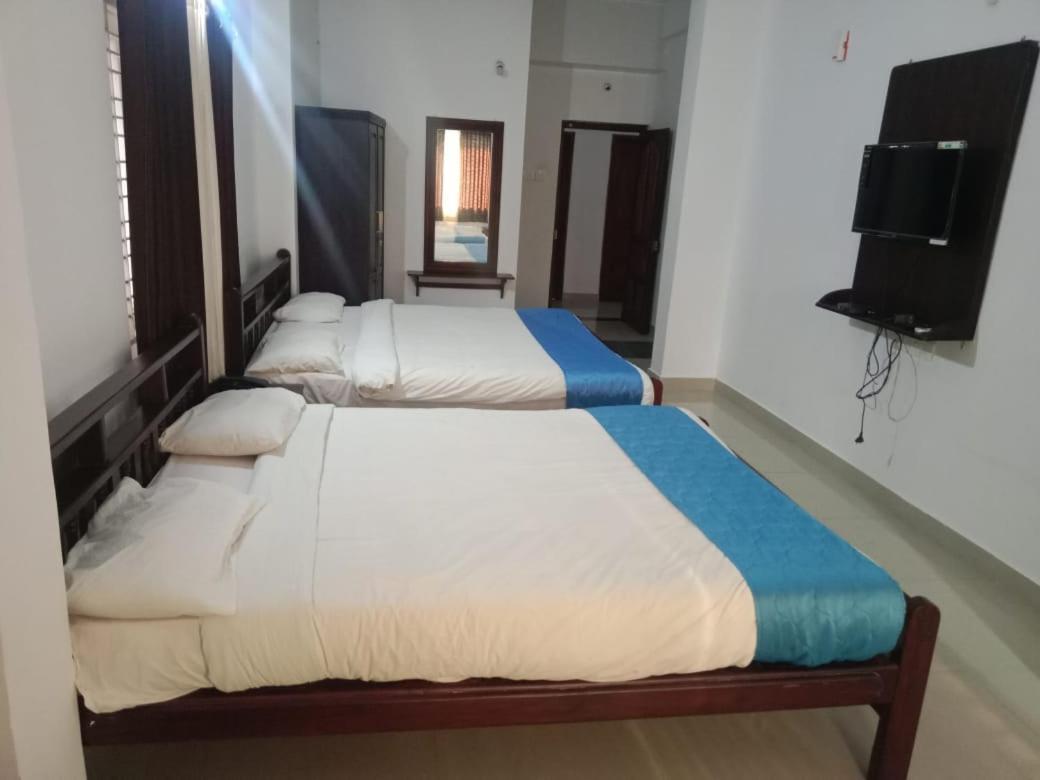 Hotel Blue Rays Bainduru Luaran gambar